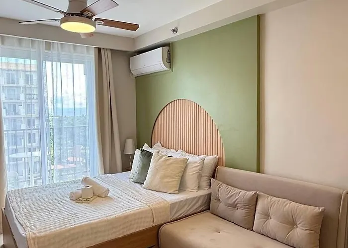 Aparthotel Near Mactan Cebu Airport - Bibera's Place Lapu-Lapu City